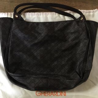 ゲラルディーニ(GHERARDINI)のゲラルディーニ バッグ 新品未使用 保管品 可愛いです(ハンドバッグ)