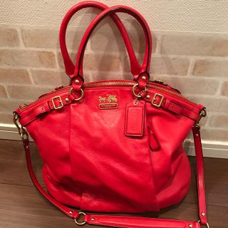 コーチ(COACH)のCOACH 国内未入荷カラー【超美品】正規品コーチ バッグ チェリーレッド(ショルダーバッグ)