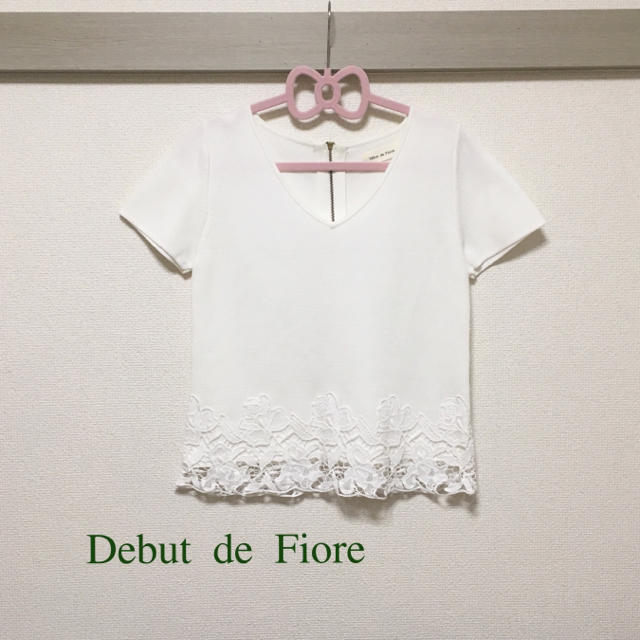 Debut de Fiore(デビュードフィオレ)のデビュードフィオレ 裾レースカットソー◯レッセパッセ リランドチュール好きに レディースのトップス(カットソー(半袖/袖なし))の商品写真
