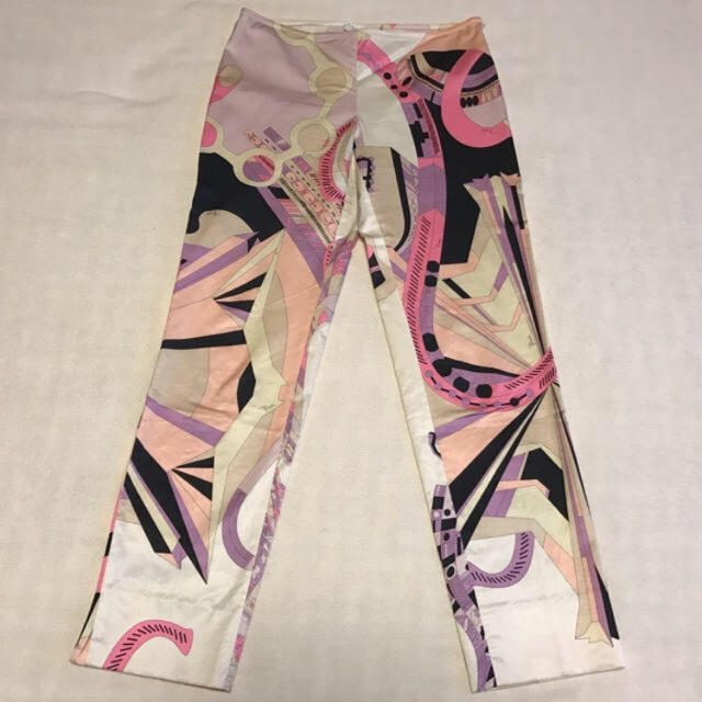 EMILIO PUCCI(エミリオプッチ)の格安☆EMILIO PUCCI パンツ サイズ40(M) エミリオプッチ レディースのパンツ(カジュアルパンツ)の商品写真