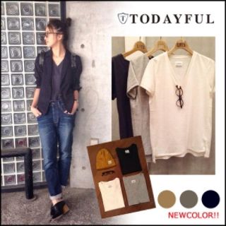 トゥデイフル(TODAYFUL)のネイビーTシャツ(Tシャツ(半袖/袖なし))