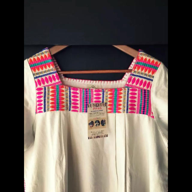 titicaca(チチカカ)のチチカカ 刺繍ドレス レディースのワンピース(ひざ丈ワンピース)の商品写真