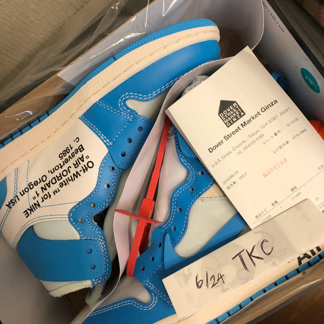 NIKE(ナイキ)のAIR JORDAN 1 Off White UNC メンズの靴/シューズ(スニーカー)の商品写真