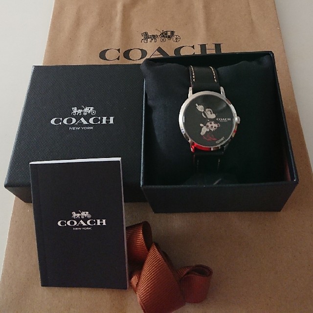 COACH(コーチ)のCOACHとミニーのコラボ時計 新品・未使用品 レディースのファッション小物(腕時計)の商品写真