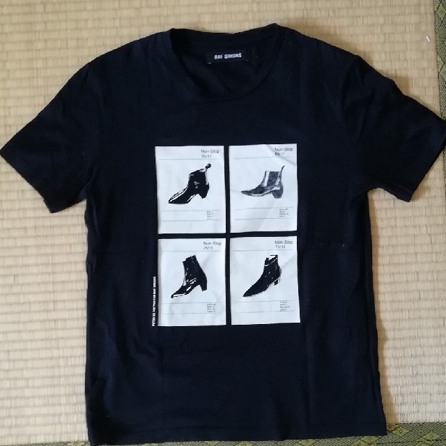 RAF SIMONS(ラフシモンズ)のラフシモンズ　黒Tシャツ メンズのトップス(Tシャツ/カットソー(半袖/袖なし))の商品写真