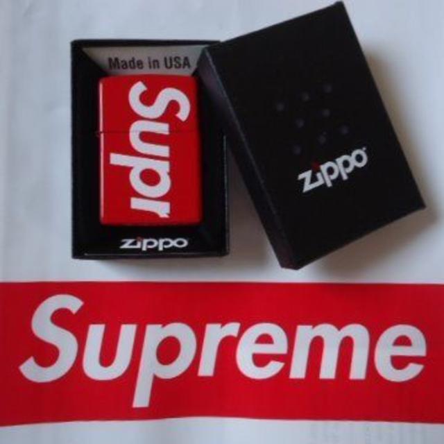 Supreme(シュプリーム)の送料込シュプリームロゴ入りジッポライター18SSupreme LogoZippo メンズのファッション小物(タバコグッズ)の商品写真