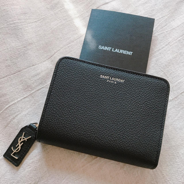 Saint Laurent(サンローラン)の★Saint Laurent wallet★ レディースのファッション小物(財布)の商品写真
