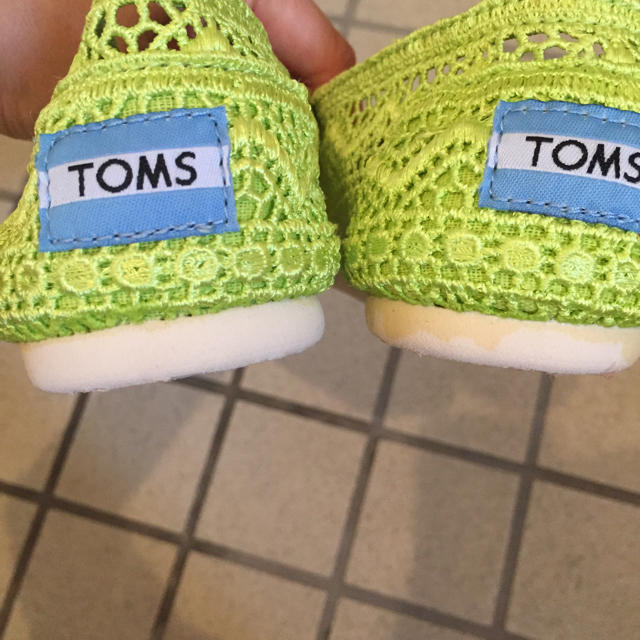 TOMS(トムズ)のトムス スリッポン 23 レディースの靴/シューズ(スリッポン/モカシン)の商品写真