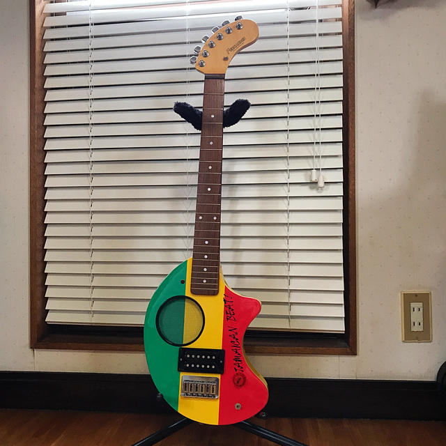 Fernandes - FERNANDES ZO-3ラスタカラー 稀少モデル の通販 by Fernandes - FERNANDES ZO-3ラスタカラー 稀少モデル の通販 by