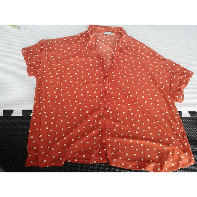 GU(ジーユー)のgu シャツ ドット レディースのトップス(シャツ/ブラウス(半袖/袖なし))の商品写真