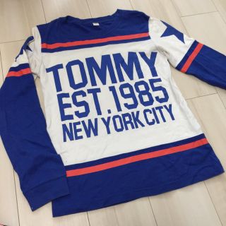 トミーヒルフィガー(TOMMY HILFIGER)のTommy Hilfiger👚  長袖Tシャツ(Tシャツ(長袖/七分))