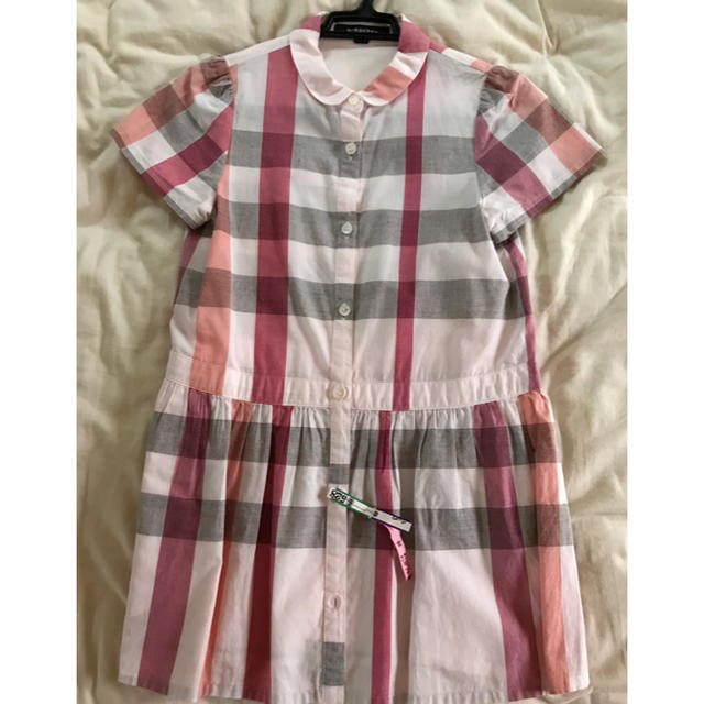 BURBERRY(バーバリー)のバーバリー キッズワンピース 110 キッズ/ベビー/マタニティのキッズ服女の子用(90cm~)(ワンピース)の商品写真