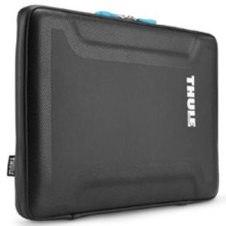 スリー(THREE)のTHULE Gauntlet MBP Sleeve 15" Black 未使用品(その他)