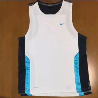 ナイキ(NIKE)の【美品】ナイキタンクトップ(タンクトップ)