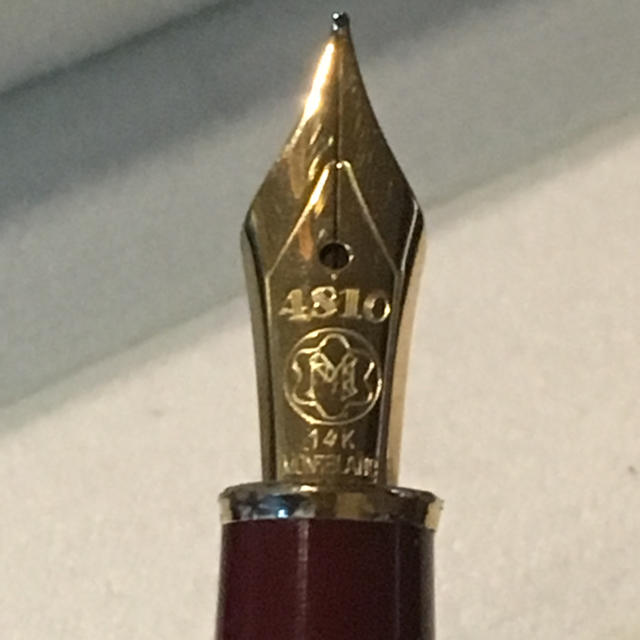 MONTBLANC - モンブラン 万年筆 #144 ボルドー 14K F 箱付の通販 by もちそん's shop｜モンブランならラクマ