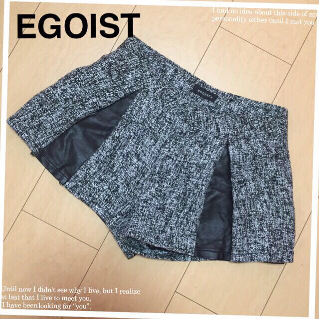 EGOIST(エゴイスト)のEGOIST♡レザー切替ツイードパンツ レディースのパンツ(ショートパンツ)の商品写真