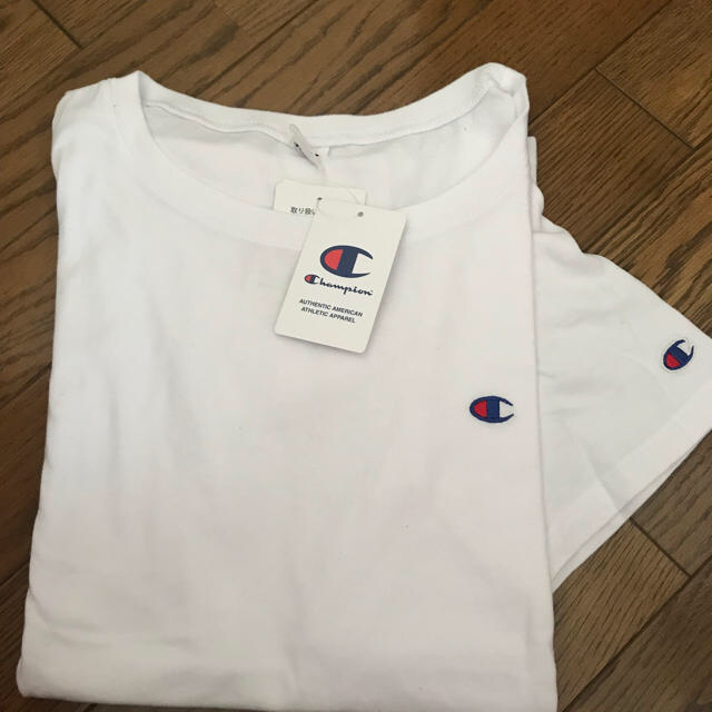 Champion(チャンピオン)のお取り置きです！30日まで！ レディースのトップス(Tシャツ(半袖/袖なし))の商品写真