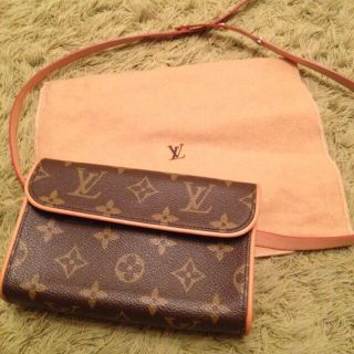 ルイヴィトン(LOUIS VUITTON)の新品！ルイヴィトン フロランティーヌ(ボディバッグ/ウエストポーチ)