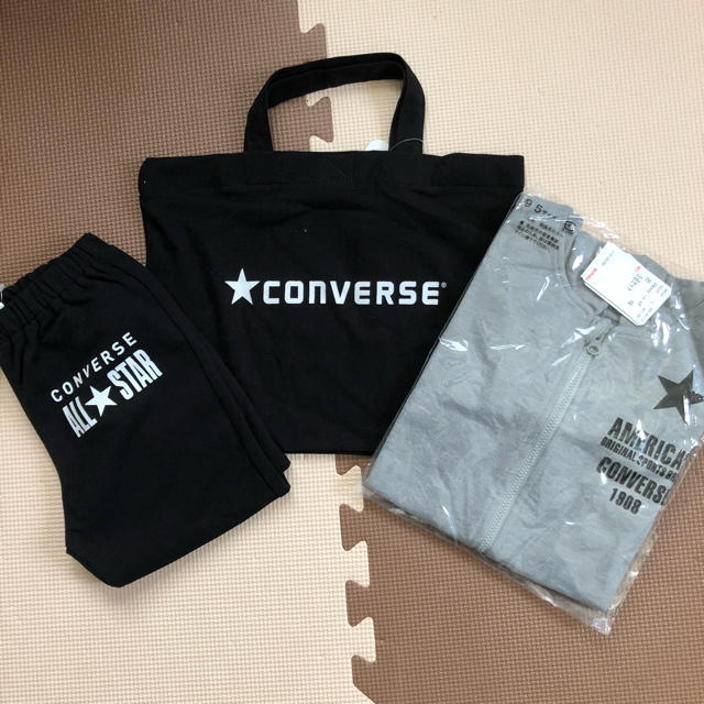 CONVERSE(コンバース)のコンバース 三点セット キッズ/ベビー/マタニティのキッズ服男の子用(90cm~)(Tシャツ/カットソー)の商品写真