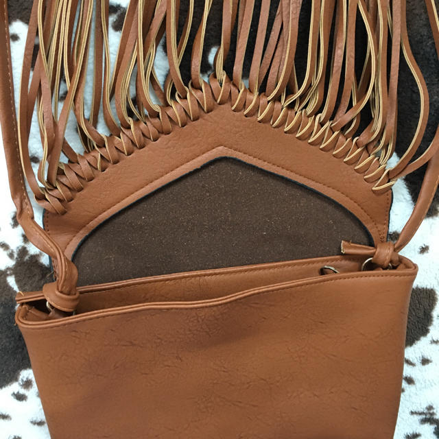 ALEXIA STAM(アリシアスタン)のフリンジ ショルダーバッグ キャメル レディースのバッグ(ショルダーバッグ)の商品写真