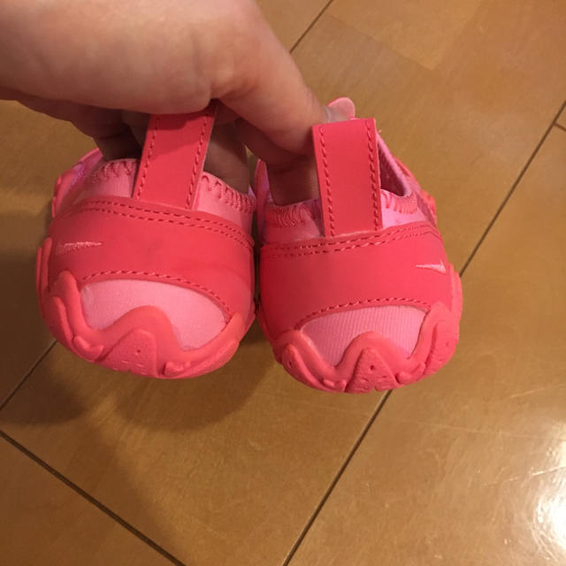 NIKE(ナイキ)のナイキ NIKEアクアシューズ18㎝水陸両用 キッズ/ベビー/マタニティのキッズ靴/シューズ(15cm~)(アウトドアシューズ)の商品写真