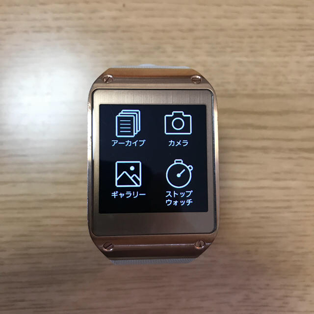 SAMSUNG(サムスン)のau GALAXY Gear / Rose Gold メンズの時計(腕時計(デジタル))の商品写真