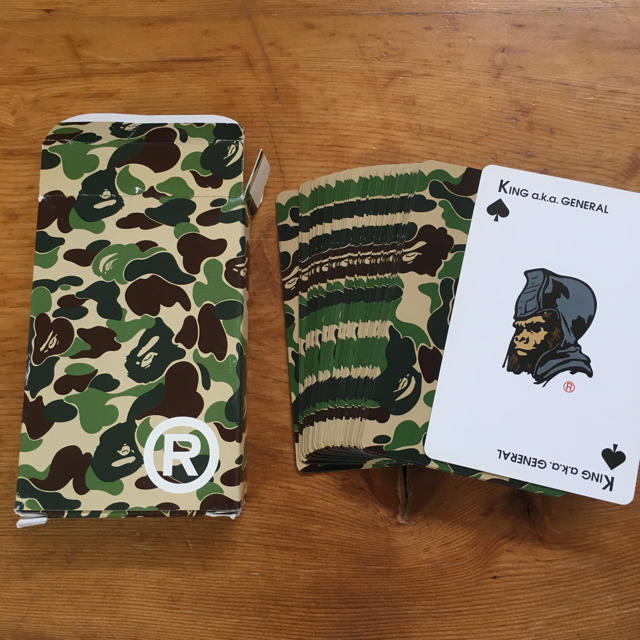 A BATHING APE(アベイシングエイプ)のトランプ エンタメ/ホビーのテーブルゲーム/ホビー(トランプ/UNO)の商品写真