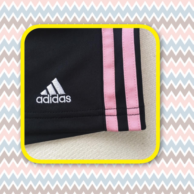 adidas(アディダス)の新品 アディダス マシュマロジャージ ショートパンツ 160 キッズ/ベビー/マタニティのキッズ服女の子用(90cm~)(パンツ/スパッツ)の商品写真