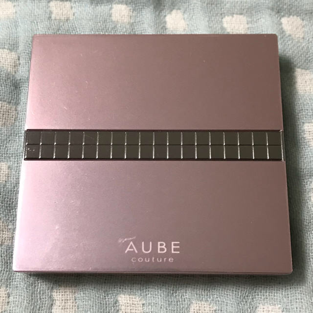 AUBE couture(オーブクチュール)のこー☆様専用オーブクチュール デザイニングアイズ 506 コスメ/美容のベースメイク/化粧品(アイシャドウ)の商品写真