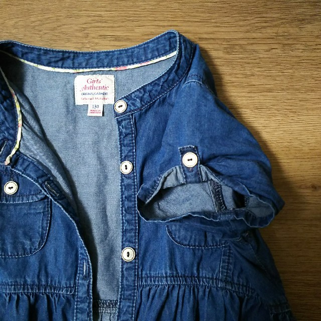 ワンピース 130 デニム キッズ/ベビー/マタニティのキッズ服女の子用(90cm~)(ワンピース)の商品写真