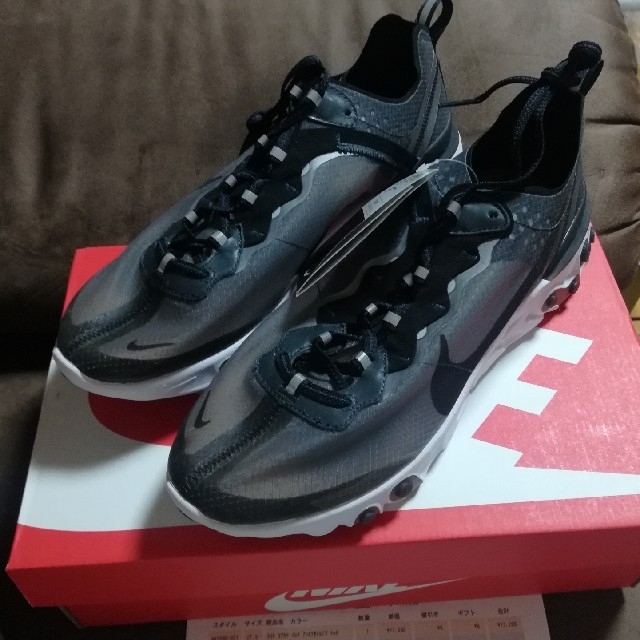 NIKE(ナイキ)の【sakiさん専用】REACT Element 87 黒 メンズの靴/シューズ(スニーカー)の商品写真