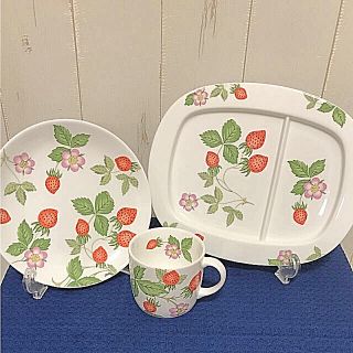 ウェッジウッド(WEDGWOOD)の新品 ウェッジウッド ワイルドストロベリー プティ セット(食器)