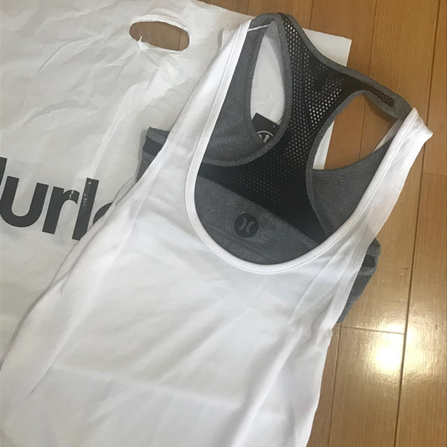 Hurley(ハーレー)のhurley タンクトップ ヨガウェア スポーツ/アウトドアのトレーニング/エクササイズ(ヨガ)の商品写真