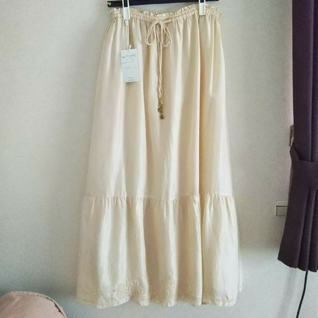 TOMORROWLAND(トゥモローランド)の新品TOMORROWLAND☆ロングスカート レディースのスカート(ロングスカート)の商品写真