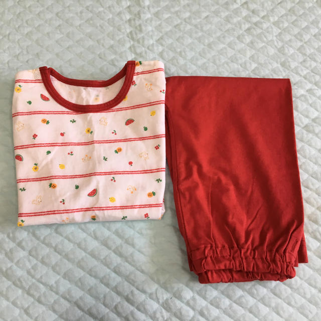 familiar(ファミリア)の★新品★ファミリア★パジャマ 90★ キッズ/ベビー/マタニティのキッズ服女の子用(90cm~)(パジャマ)の商品写真