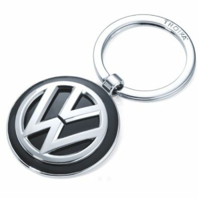 Volkswagen(フォルクスワーゲン)の【新品】VOLKSWAGEN フォルクスワーゲン キーホルダー 箱付 レディースのファッション小物(キーホルダー)の商品写真