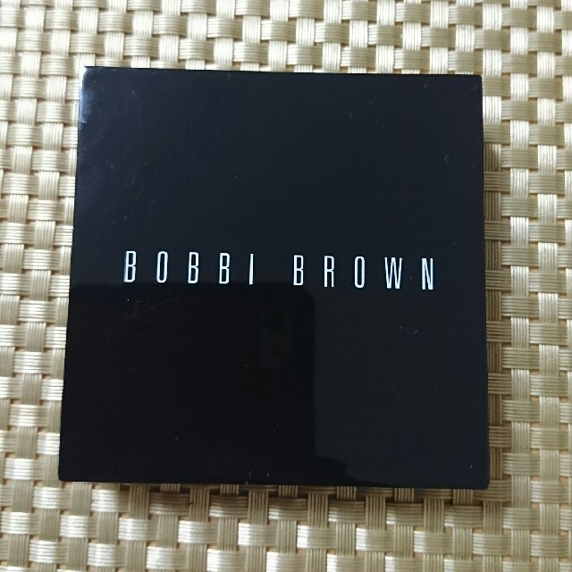 BOBBI BROWN(ボビイブラウン)のボビイブラウン ハイライト ピンクグロウ コスメ/美容のベースメイク/化粧品(フェイスカラー)の商品写真