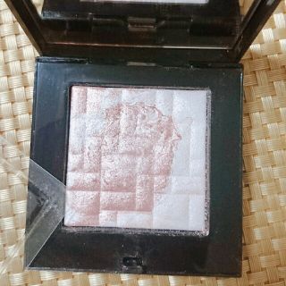 ボビイブラウン(BOBBI BROWN)のボビイブラウン ハイライト ピンクグロウ(フェイスカラー)