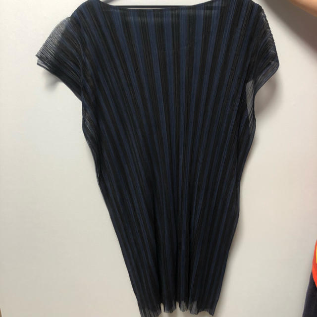 PLEATS PLEASE ISSEY MIYAKE(プリーツプリーズイッセイミヤケ)のプリーツプリーブ ワンピース レディースのワンピース(ミニワンピース)の商品写真