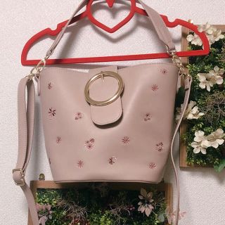 ミッシュマッシュ(MISCH MASCH)の💞今から2時間以内のお支払いで500円引き💞バケツ型花柄ショルダーバッグ💞(ショルダーバッグ)