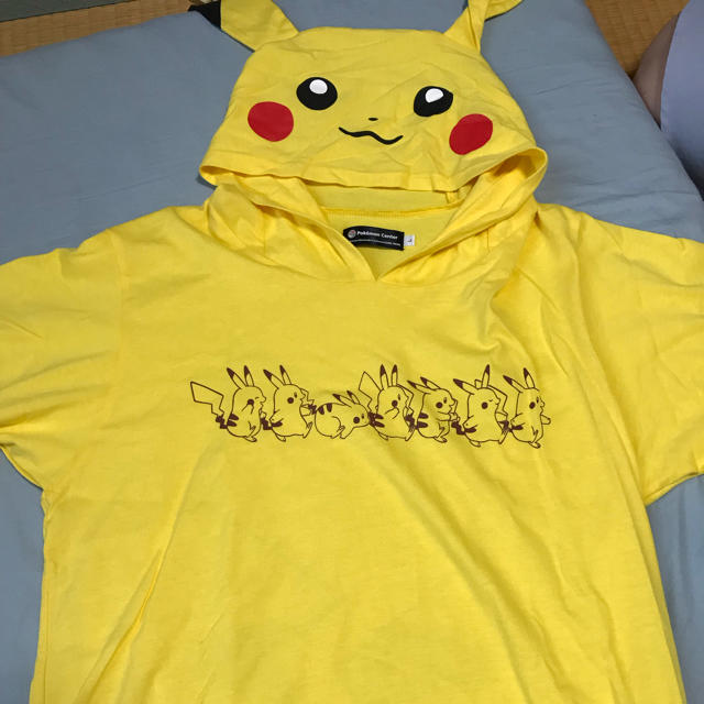 ポケモン(ポケモン)のポケモンセンター限定Tシャツ ピカチュウフード メンズのトップス(パーカー)の商品写真