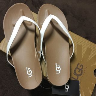 アグ(UGG)のアグ   シンプル☆サンダル  ❤︎新品❤︎(サンダル)