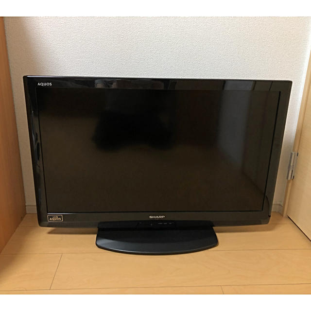 【訳あり】シャープ 液晶カラーテレビ アクオス 32型 LC-32V7