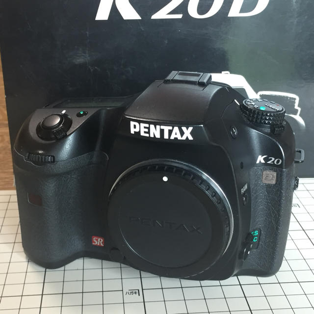 PENTAX(ペンタックス)のpentax K20D 本体 （付属品あり）中古品 スマホ/家電/カメラのカメラ(デジタル一眼)の商品写真