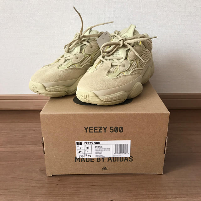 adidas(アディダス)の【27.0cm】正規品 adidas yeezy 500 yellow メンズの靴/シューズ(スニーカー)の商品写真