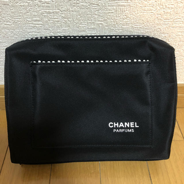 CHANEL(シャネル)のyoko様 専用 CHANEL  ポーチ レディースのファッション小物(ポーチ)の商品写真