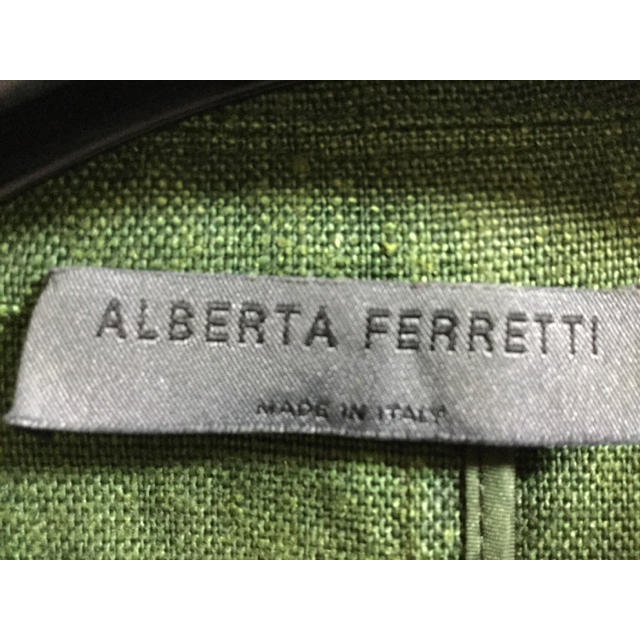 ALBERTA FERRETTI(アルベルタフェレッティ)のアルベルタフレティージャケット レディースのジャケット/アウター(テーラードジャケット)の商品写真