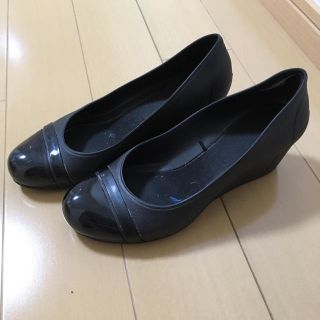 クロックス(crocs)のクロックス crocs 厚底 パンプス 6 黒(ハイヒール/パンプス)