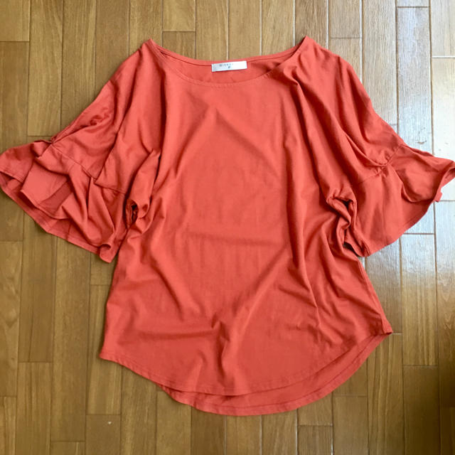 GAP(ギャップ)の【新品】GIORDANO フリルスリーブトップス レディースのトップス(カットソー(半袖/袖なし))の商品写真