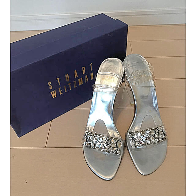 STUART WEITZMAN シルバーストーンサンダル www.ransomracing.com